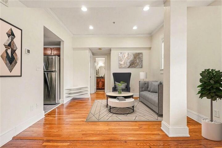 Property Photo:  2855 Peachtree Road NE 201  GA 30305 