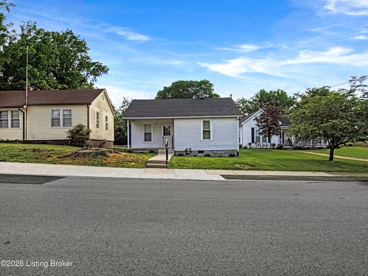 Property Photo:  311 W Washington St  KY 42765 