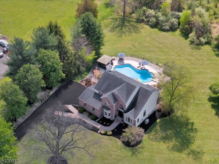 Property Photo:  26 Lehigh Rd  NJ 08853 