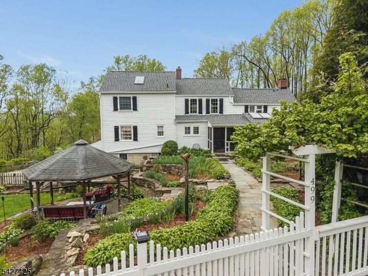 Property Photo:  499 Shire Rd  NJ 08848 