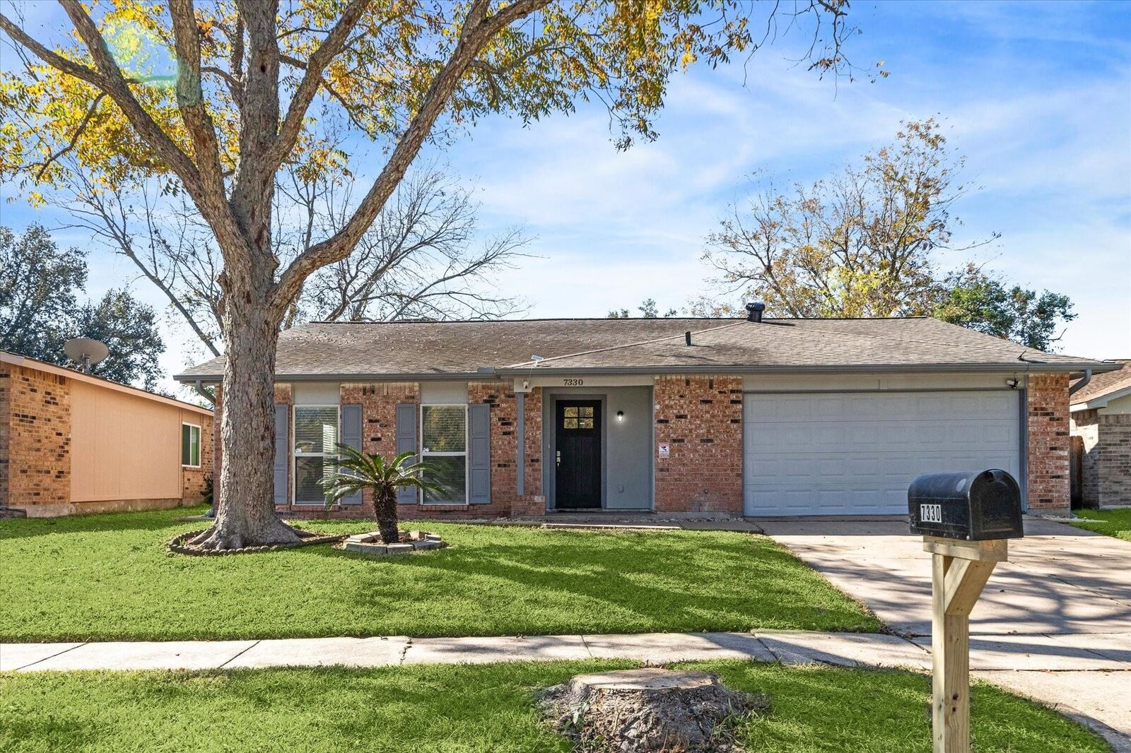 Property Photo:  7330 Mar Vista Drive  TX 77083 