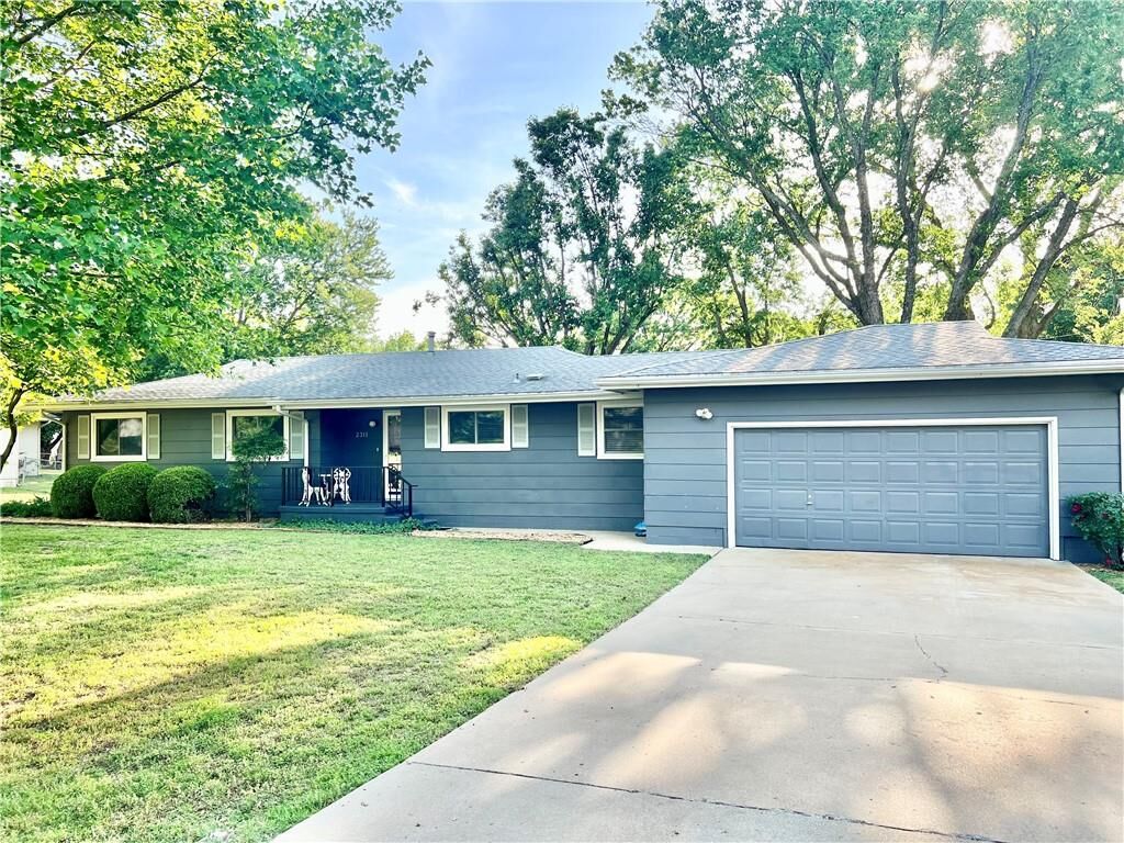 Property Photo: 2311 Sue Lane KS 67301