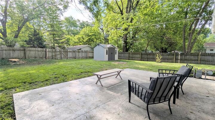 Property Photo:  5335 Maple Street  KS 66202 