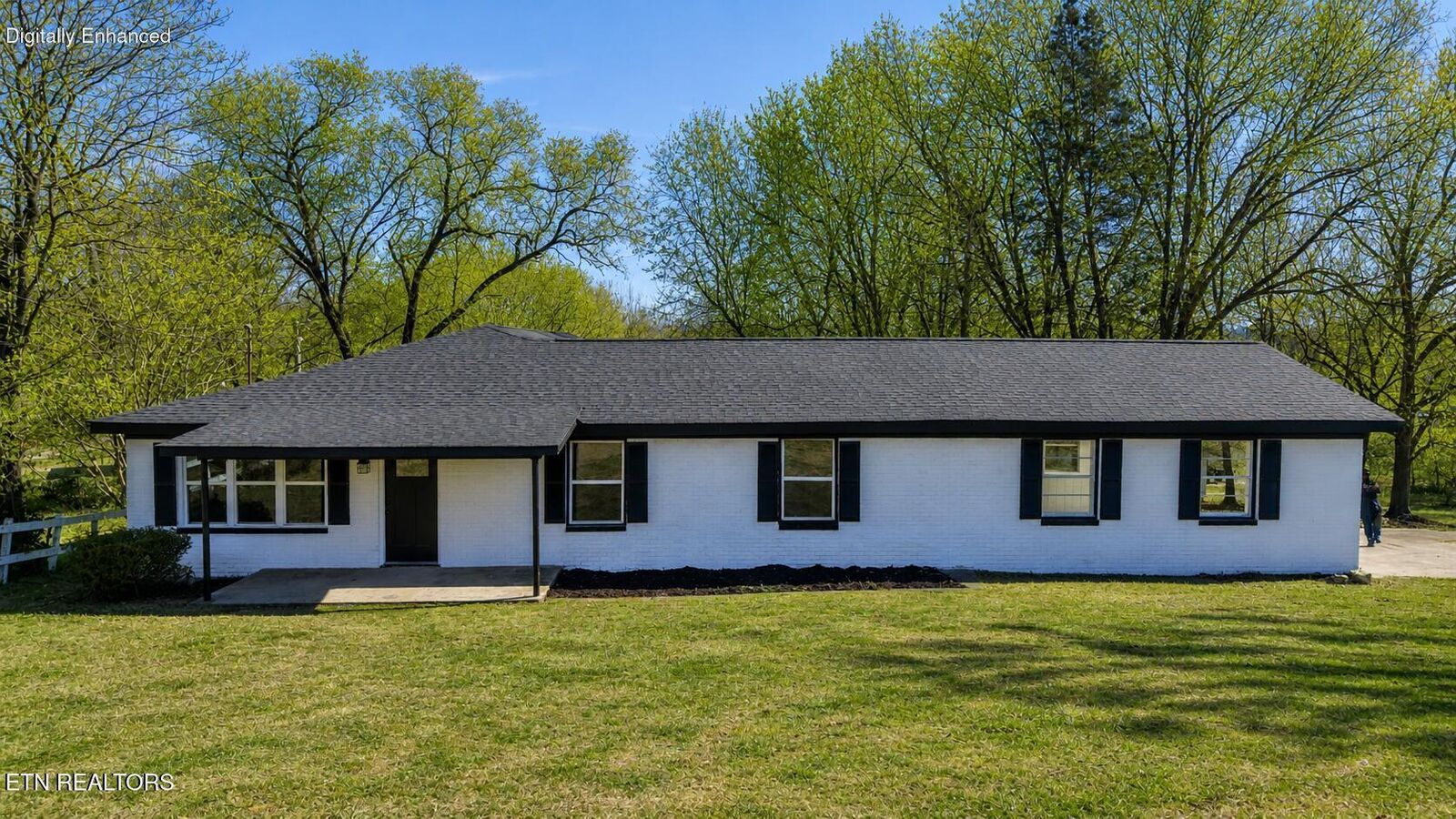 Property Photo:  711 Walter St  TN 37303 