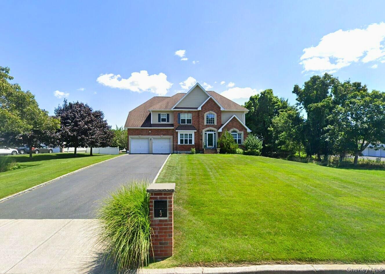 Property Photo: 3 Mercedes Court NY 11772