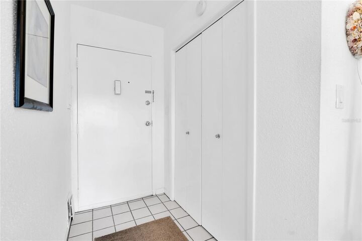 Property Photo:  10365 Paradise Boulevard 4  FL 33706 