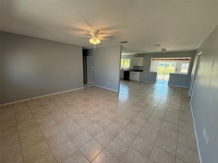 Property Photo:  3236 Montclair Circle  FL 34287 