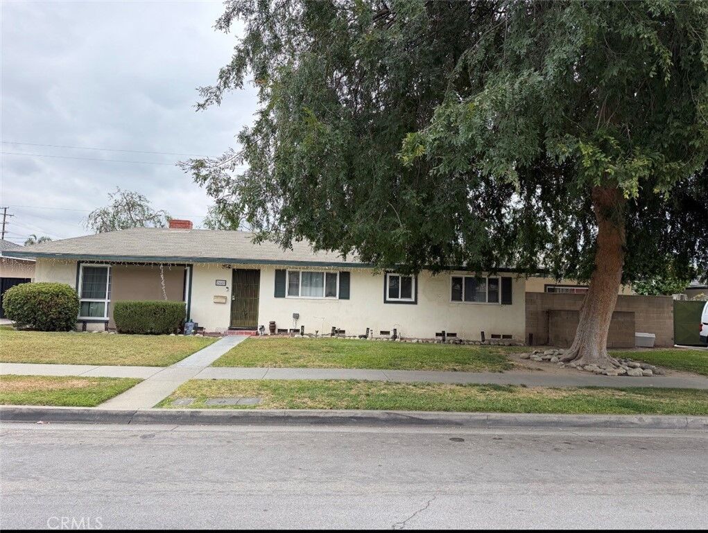 Property Photo: 2640 Treelane CA 91006
