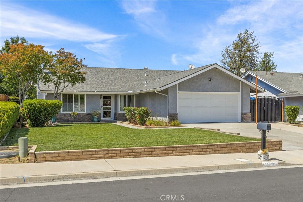 Property Photo:  11539 Inglewood Court  CA 92503 