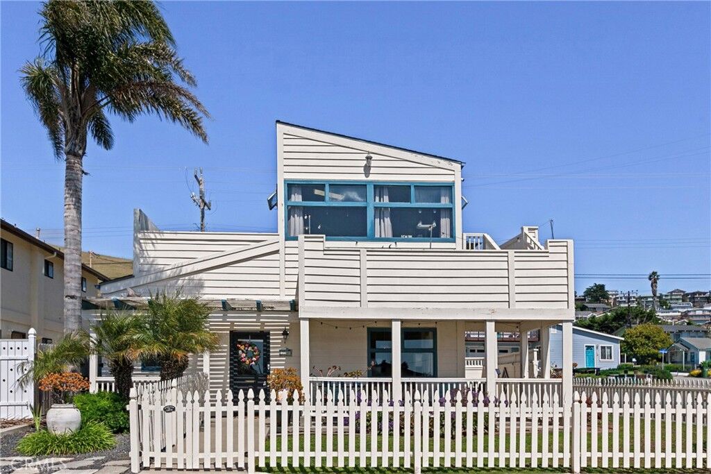 Property Photo:  2700 Fir  CA 93442 