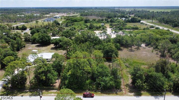 Property Photo:  29372 Hazelwood Drive  FL 33982 