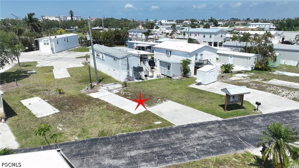 Property Photo:  8 Helen Lane  FL 33931 