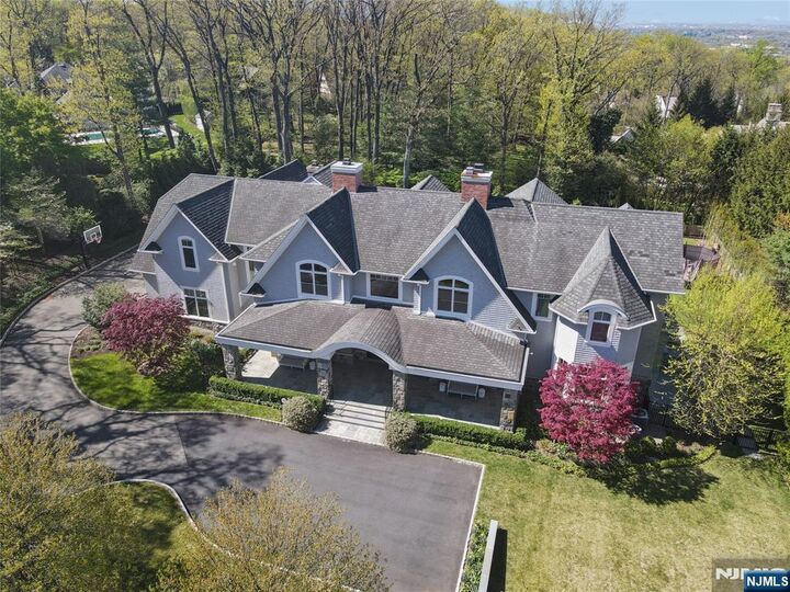 Property Photo:  351 Lewelen Circle  NJ 07631 