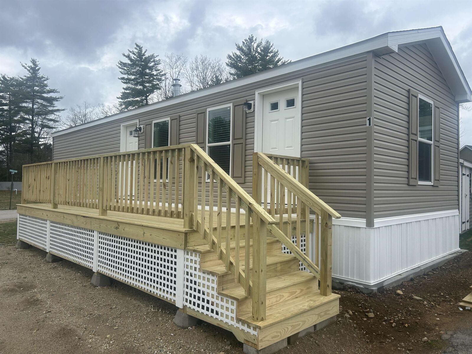 Property Photo:  1 Wolf Lane  NH 03878 
