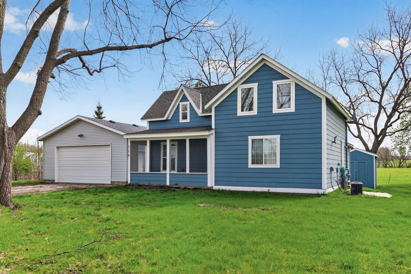 Property Photo: 508 River Road W MN 55328