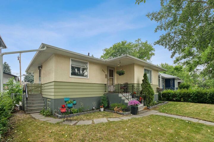 Property Photo: 2029 Mountview Crescent NE AB T2E 5N4