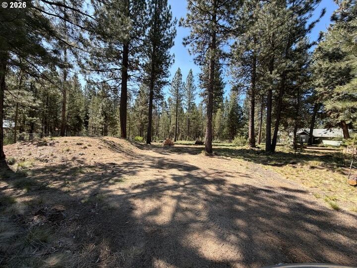 Property Photo:  17019 Upland Rd  OR 97707 