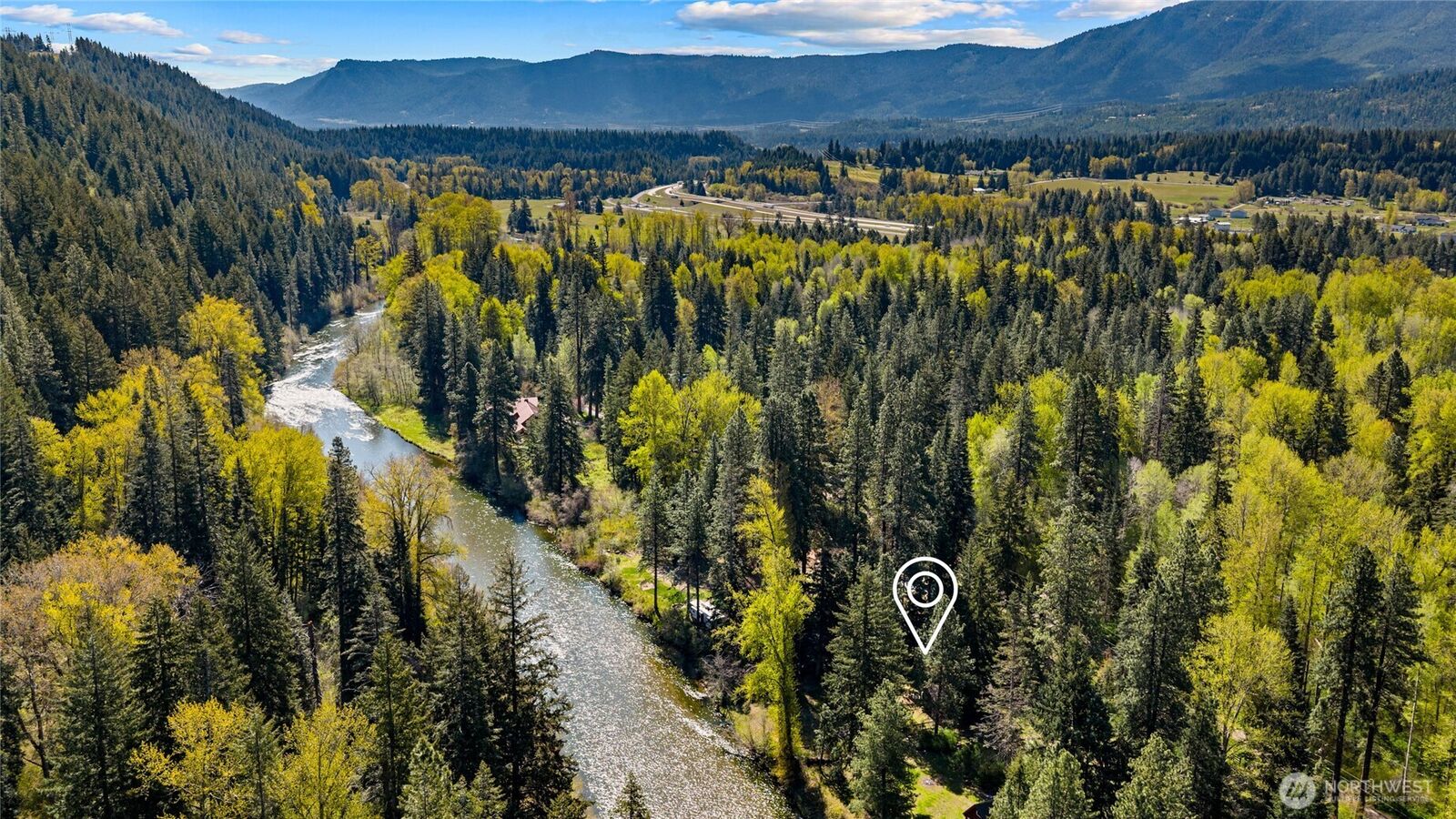 Property Photo:  611  Prairie Lane  WA 98922 