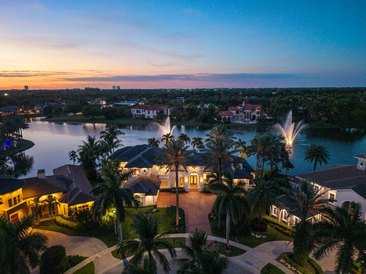 Property Photo:  366 Sweet Bay Avenue  FL 33324 