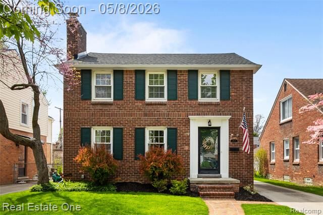 Property Photo:  717 N Elizabeth Street  MI 48128 