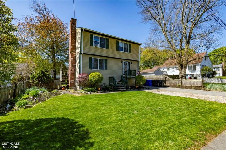 Property Photo:  61 Ravena Avenue  RI 02915 