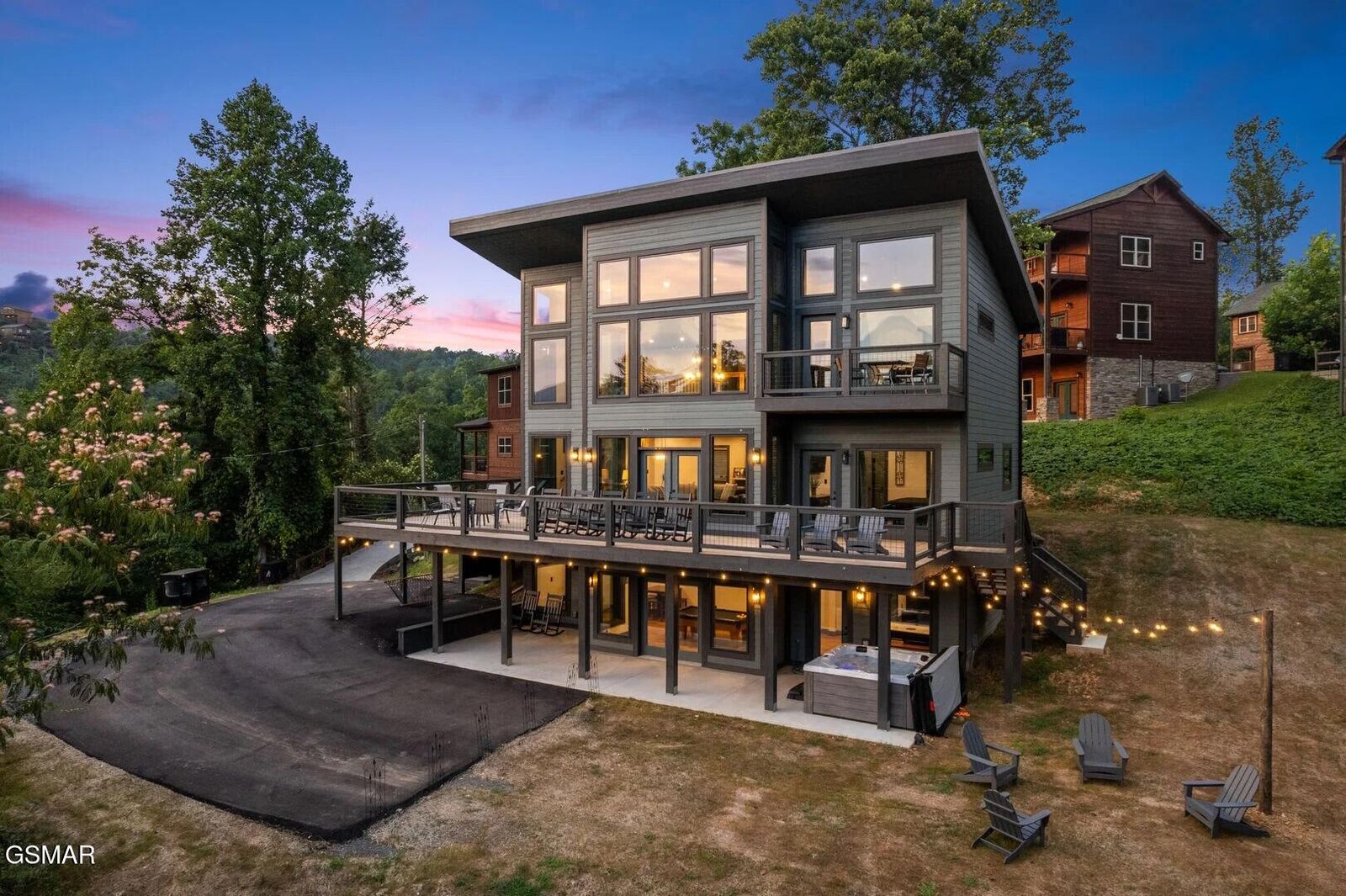 Property Photo:  332 Sterling Drive  TN 37738 