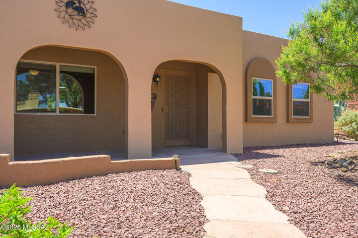 Property Photo:  1349 N Paseo De Golf  AZ 85614 