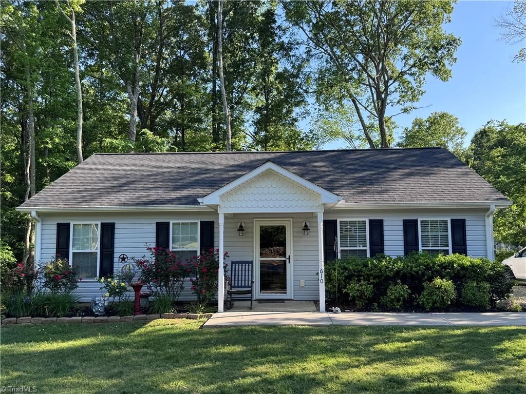 Property Photo:  610 Burlington Avenue  NC 27249 