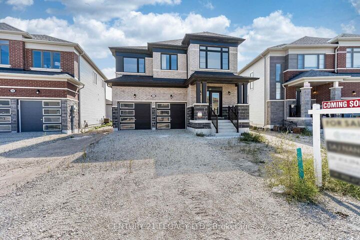 30 Union Boulevard — photo 1