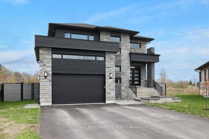Property Photo: 541 Barrage Street ON K0A 1M0