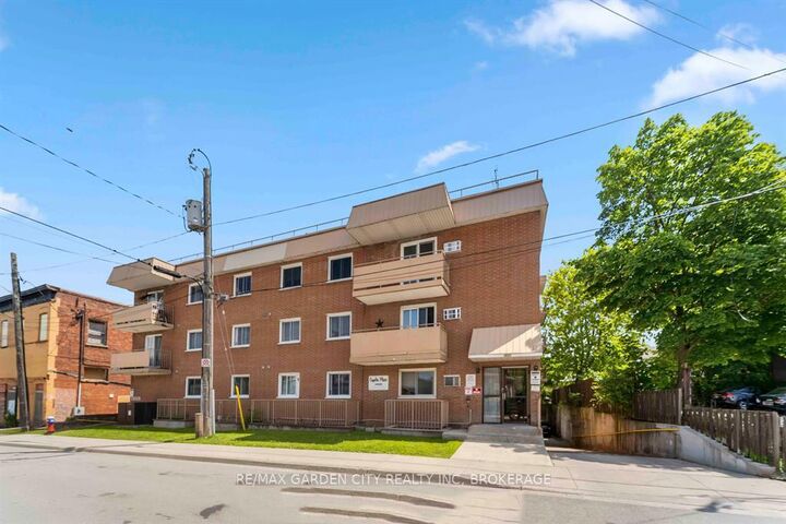 Property Photo: 4692 Crysler Avenue 202 ON L2E 3V8