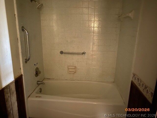 Property Photo:  2601 Turner Street  OK 74403 