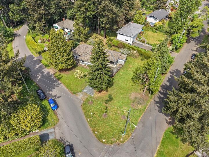 Property Photo: 4047 Haro Rd BC V8N 4B3