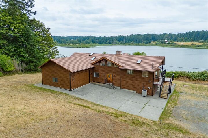 Property Photo: 13289 Prospect Dr BC V9G 1G9