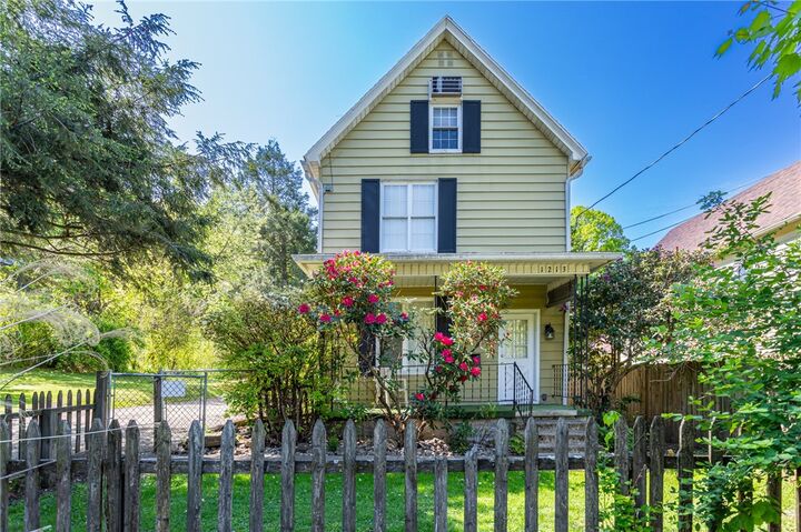 Property Photo:  1213 McCormick Ave  PA 15425 