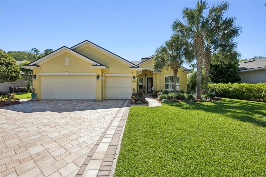 Property Photo:  85279 Amagansett Drive  FL 32034 