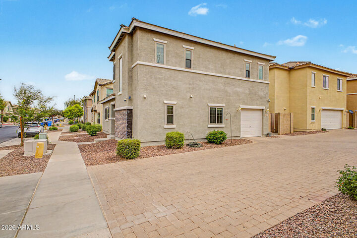 Property Photo:  435 N Ranger Trail  AZ 85234 
