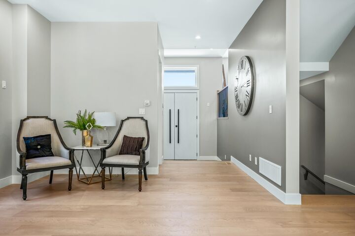 Property Photo: 24461 Jenewein Drive BC V2W 1H8
