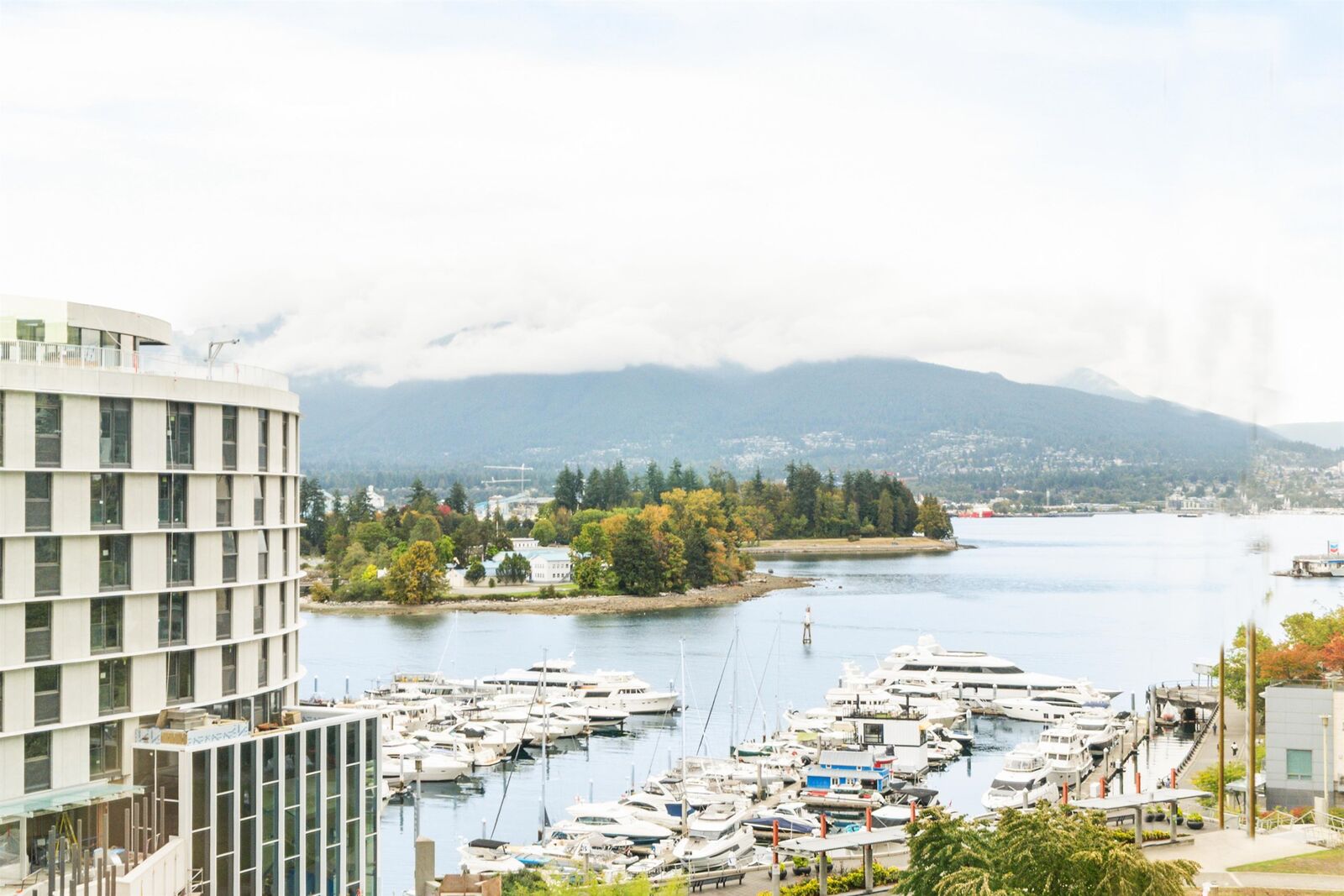 Property Photo:  555 Jervis Street 803  BC V6E 4N1 