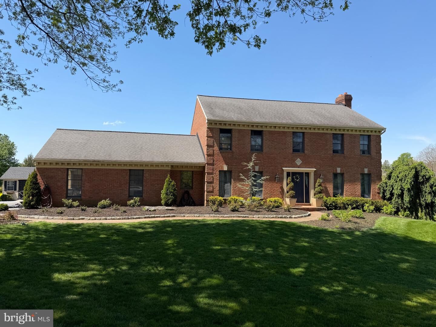 Property Photo:  4 Apache Circle  PA 17516 