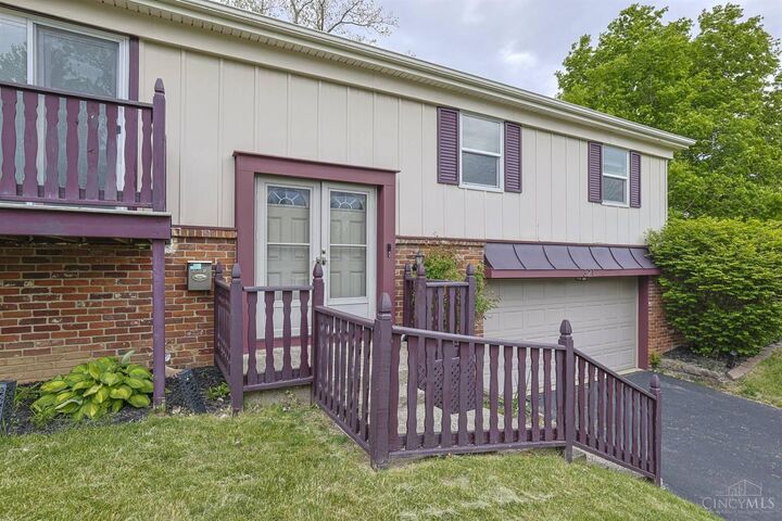 Property Photo:  321 Allanhurst Avenue  OH 45377 