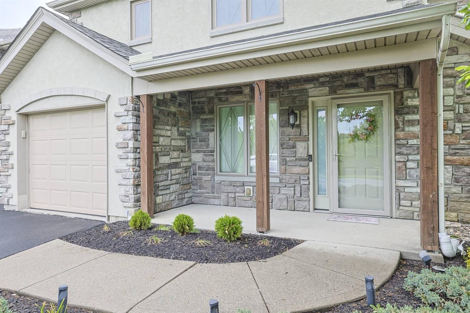 Property Photo:  206 Edinburgh Lane  OH 45246 