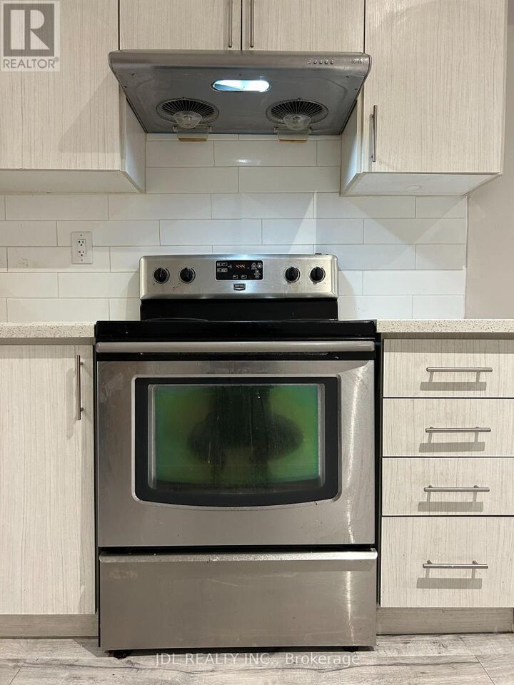 Property Photo:  105B Pitt Ave. Avenue Basement  ON M1L 2R5 