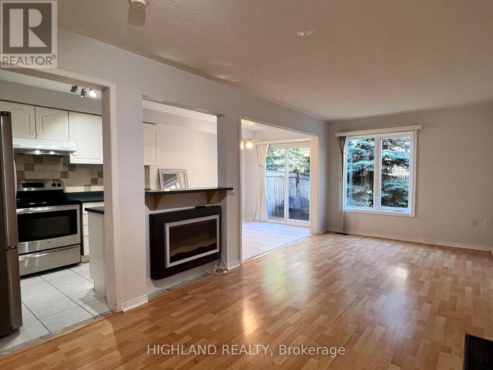 Property Photo:  1591 South Parade Court 44  ON L5M 6G1 