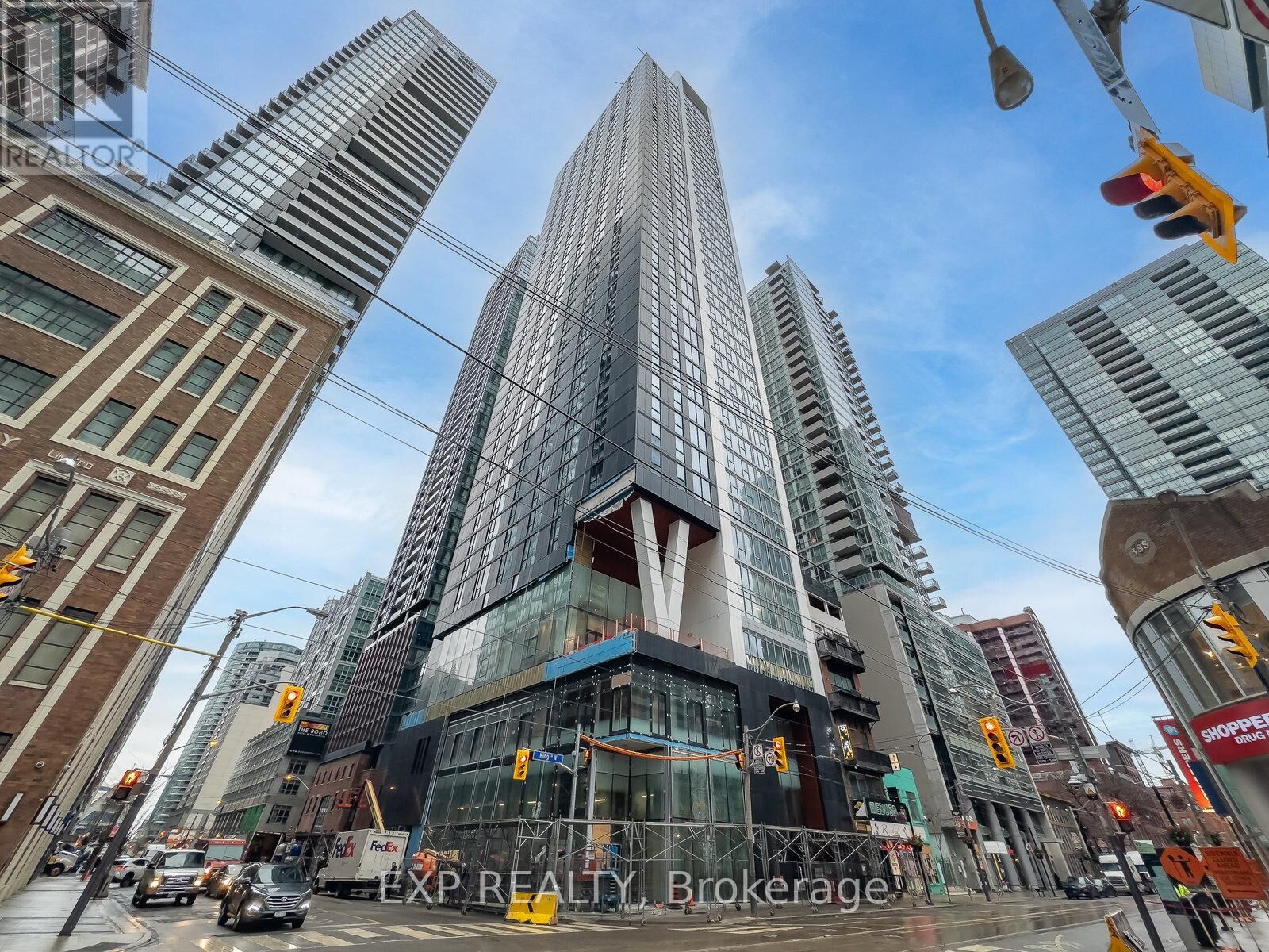 Property Photo:  357 King Street West 706  ON M5V 0S7 