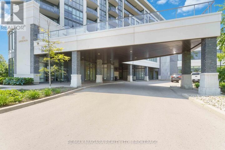 Property Photo: 7711 Greenvista Gate 523 ON L2H 1R1