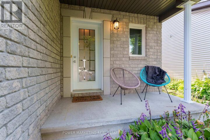Property Photo:  270 Mica Crescent  ON K4K 0E2 