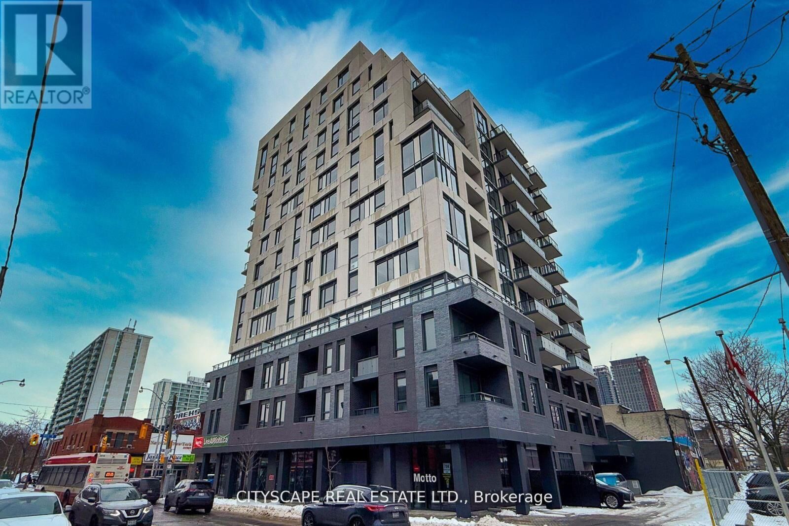 Property Photo:  758 Dovercourt Road West 805  ON M6H 1L8 