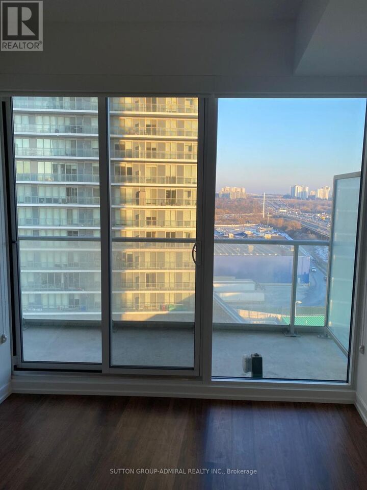 Property Photo:  115 McMahon Drive 808  ON M2K 0E3 