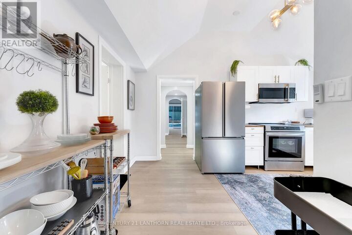 Property Photo:  29 1/2 Washburn Street  ON K0K 2T0 